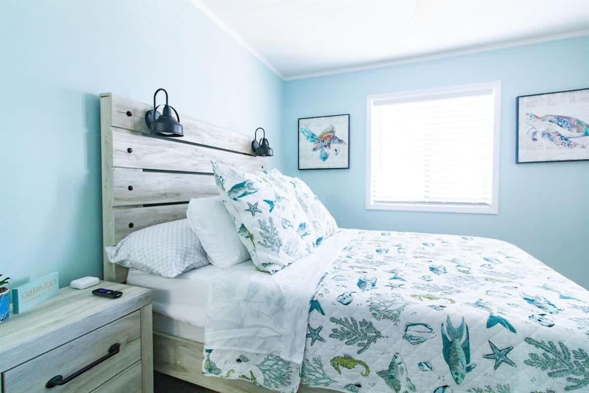 Beach Harbour 16 @ The Carolina Beach Boardwalk - Full Remodel! Экстерьер фото