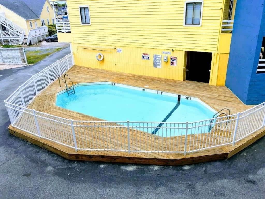 Beach Harbour 16 @ The Carolina Beach Boardwalk - Full Remodel! Экстерьер фото