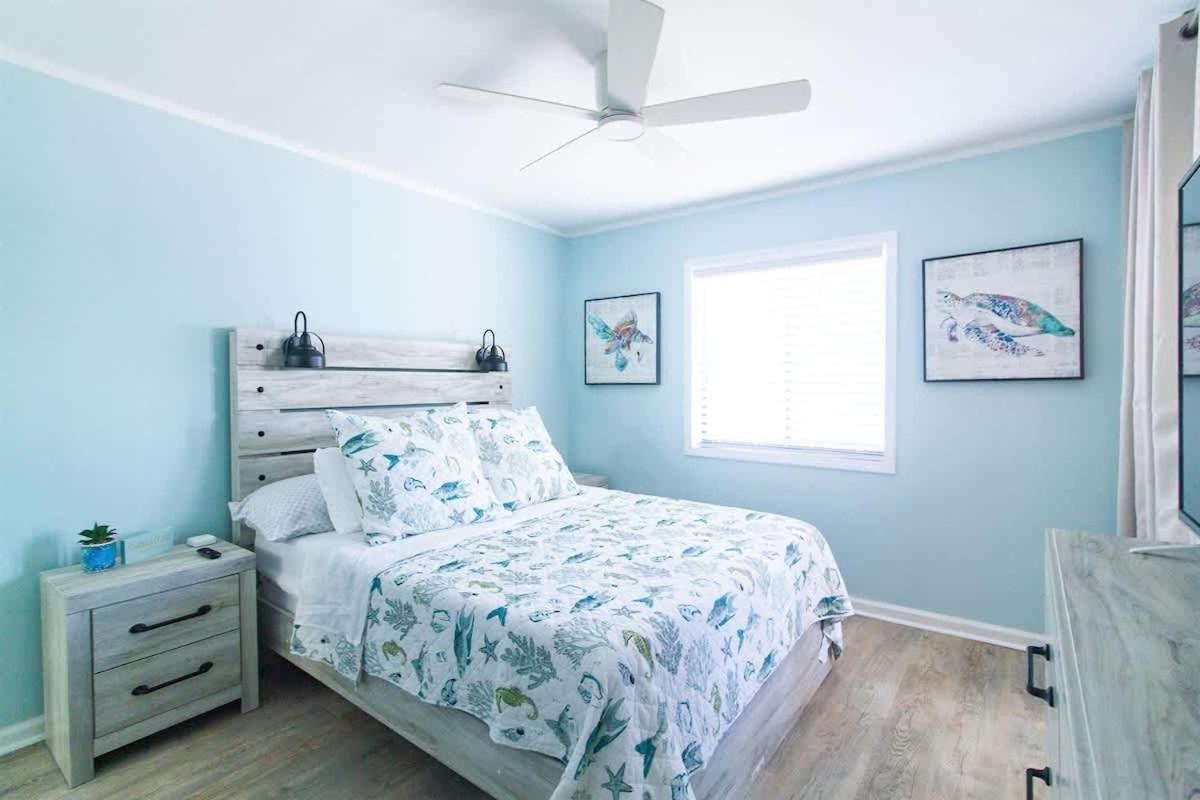 Beach Harbour 16 @ The Carolina Beach Boardwalk - Full Remodel! Экстерьер фото