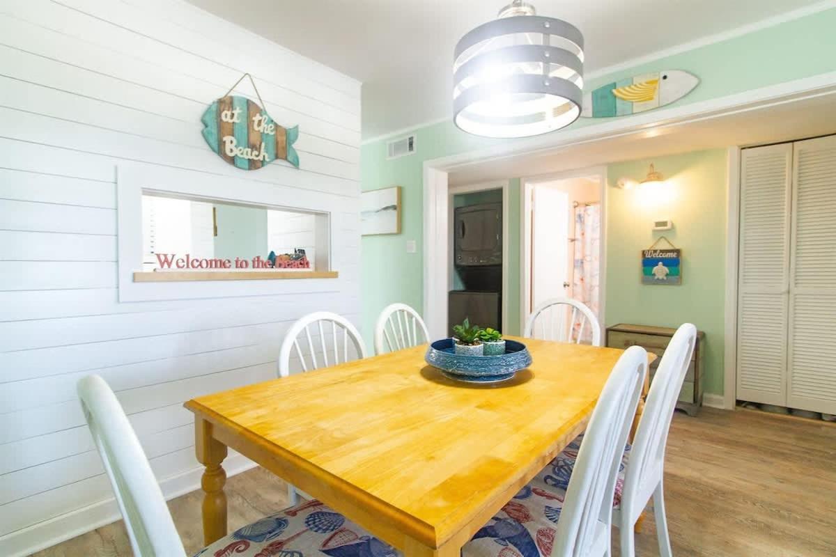 Beach Harbour 16 @ The Carolina Beach Boardwalk - Full Remodel! Экстерьер фото